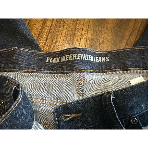 Duluth Trading Co Mens Dark Wash Relaxed Fit Flex Weekender Jeans 38x34 - Picture 6 of 7